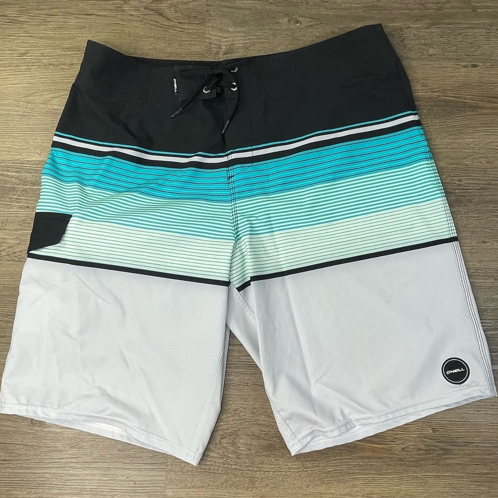 O’Neill Men’s Grey Black Teal Striped Lennox Stretch Board Shorts, size 36